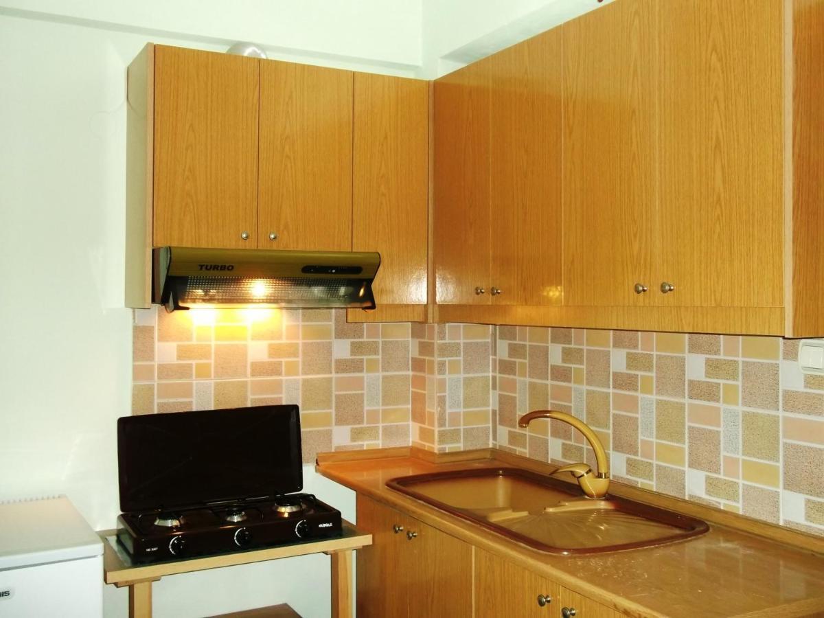 קסאמיל Tani'S Guesthouse מראה חיצוני תמונה