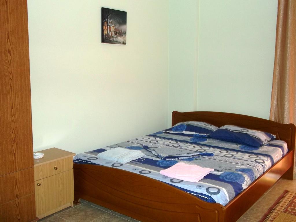 קסאמיל Tani'S Guesthouse מראה חיצוני תמונה