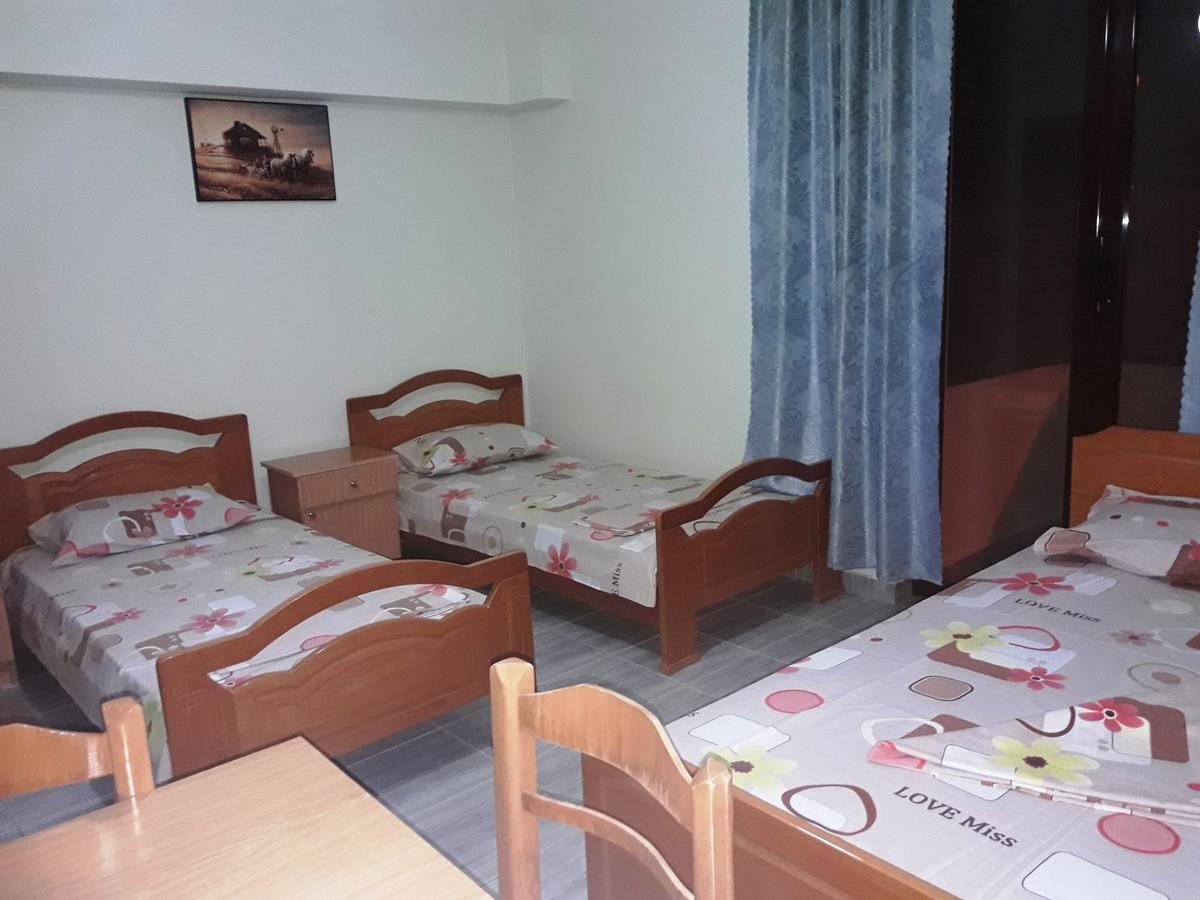 קסאמיל Tani'S Guesthouse מראה חיצוני תמונה